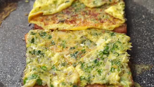 Super Easy and Quick Breakfast Recipe Bread Omelet.