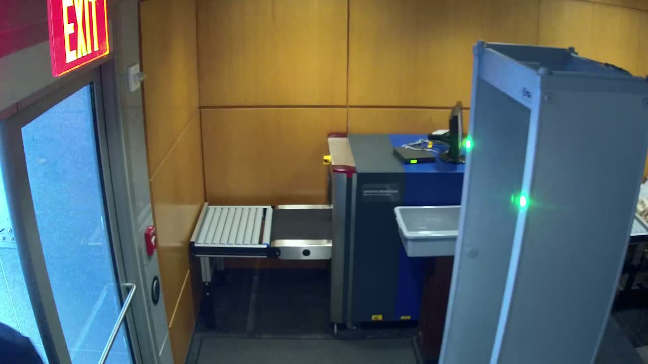 8617OHOB0101B12_2021-01-06_13h40min00s887ms.mp4