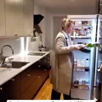 Rok 2025, 12 varianta COVIDu ... 🤦🤣