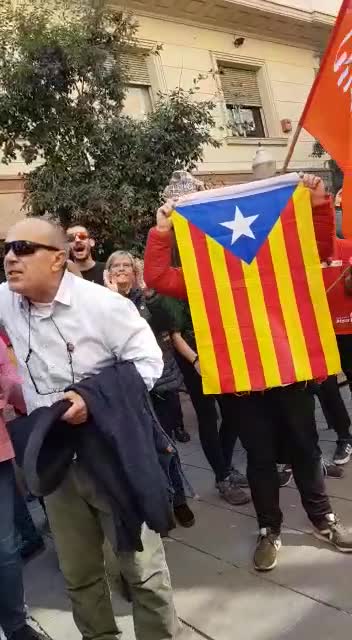 Tarrasa (Cataluña)| VOX: "No nos van a amedrentar", estaremos en Pl. «Primero de Mayo»" el 16-A