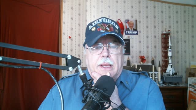 Back on YouTube! Come listen every day at 8am est and 7pm est.