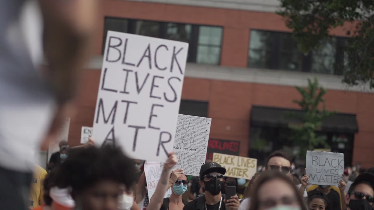 Black Lives MtEr