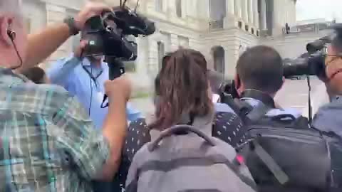 Schumer Congratulates the “ACTORS”