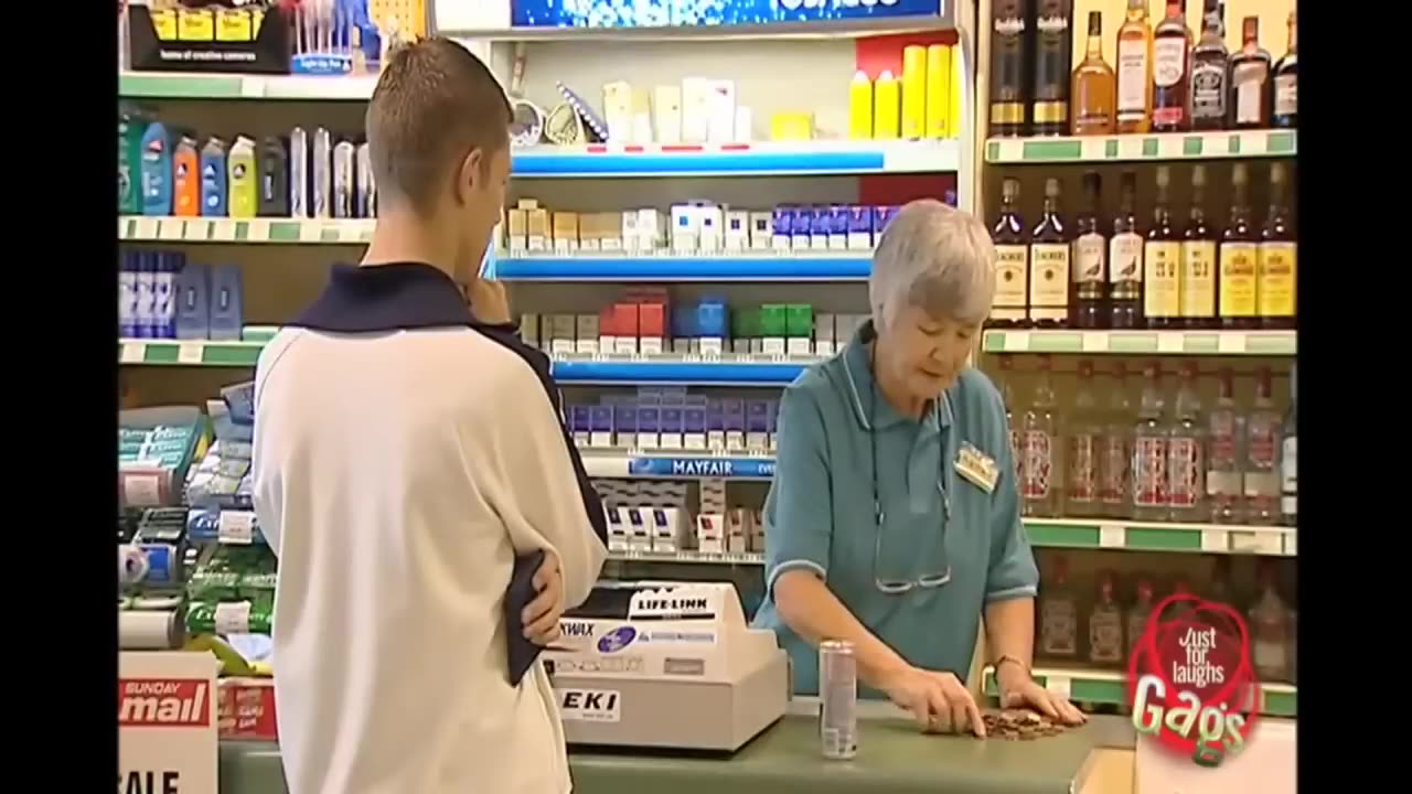 Cash Money Pranks - Best of Just For Laughs Gags