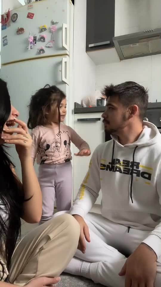 funny|prank|jokes|funny jokes|dad jokes|funny memes|funny video|fun|laughing|funny animal|knock