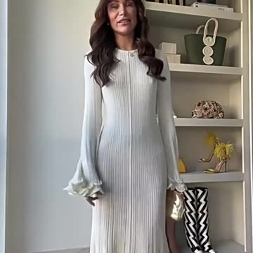 Ruffles Pleated Loose Long Dress Women Autumn Winter Fashion White O Neck Flare Elega