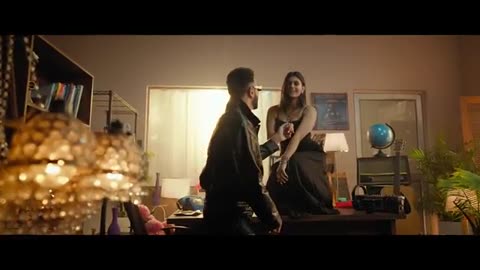 Nagni Gippy Grewal Feat Anjali Arora