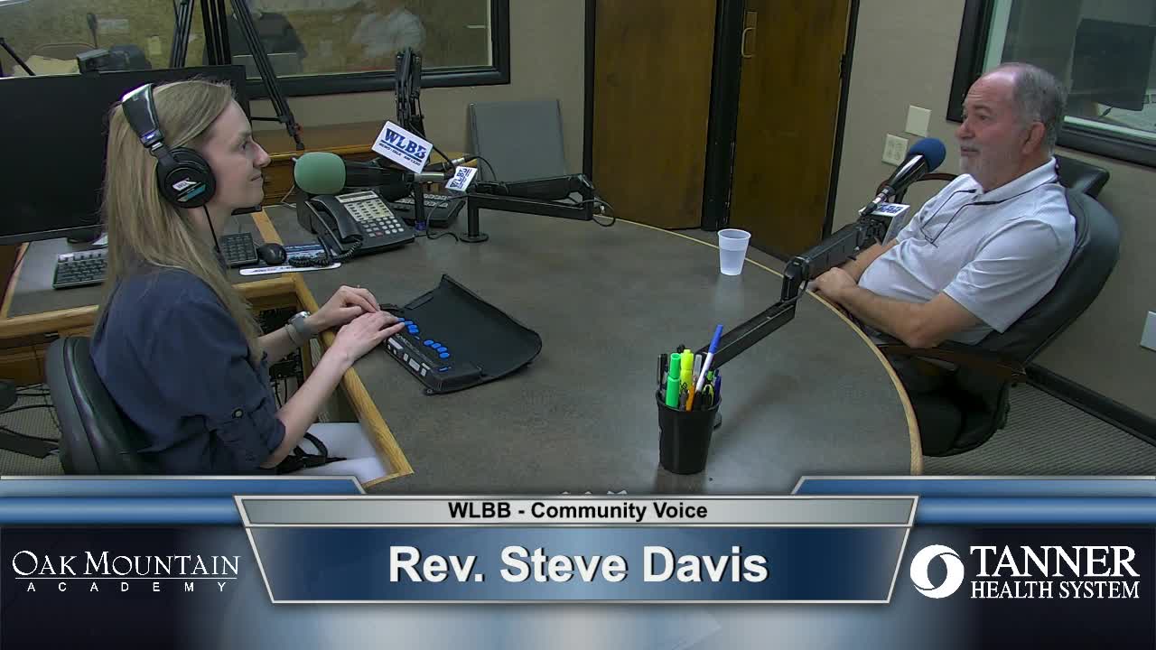 Community Voice 4/13/22 - Steve Davis With Guest Host Sara Claudia Cain