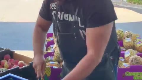 Preparing a Pineapple Like a Pro