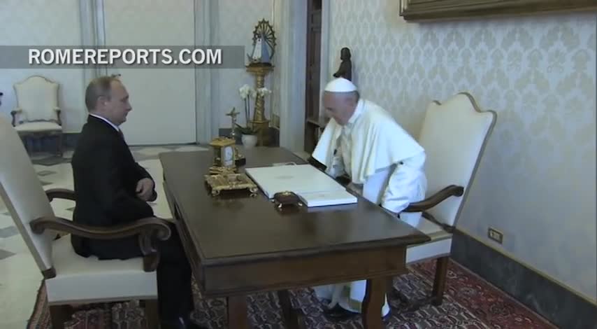 "Orthodoxul" Putin si ereticul "papa" Can. 37 Laodiceea, Can. 11 Sin. 6 Ec., 10.06.2015