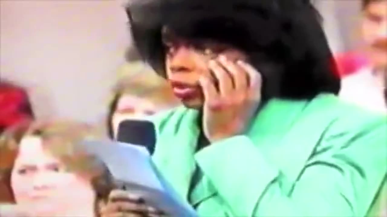 Jewish woman admits to being involved in ritual child murder: Oprah (1989)