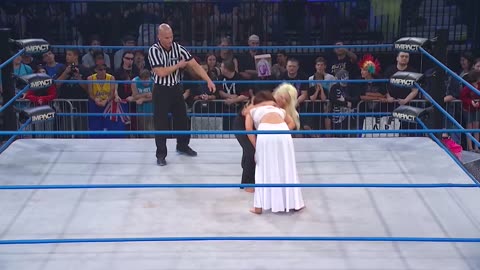 The Knockouts Evening Gown Match (IMPACT May 8, 2014)