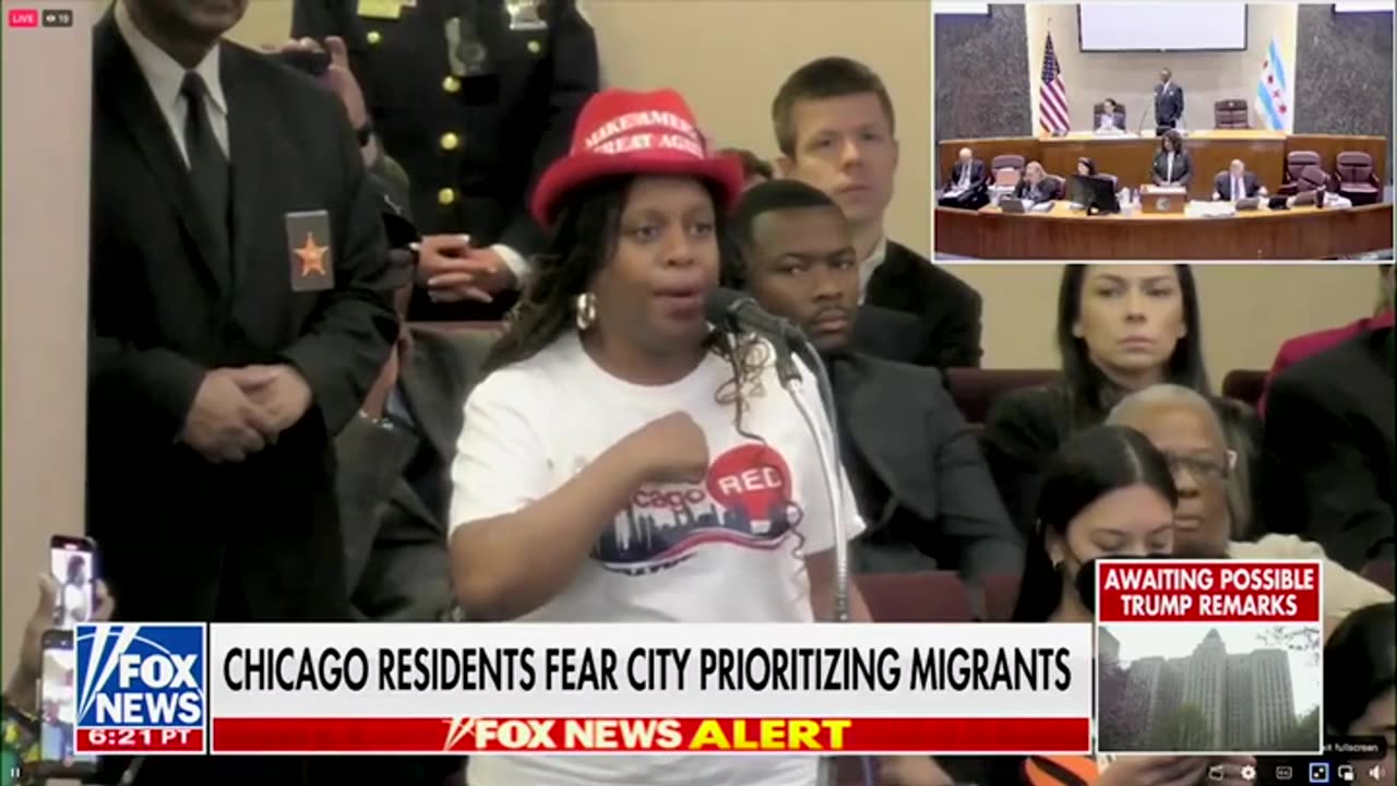 Chicago Voters Confront Mayor on Migrant Spending