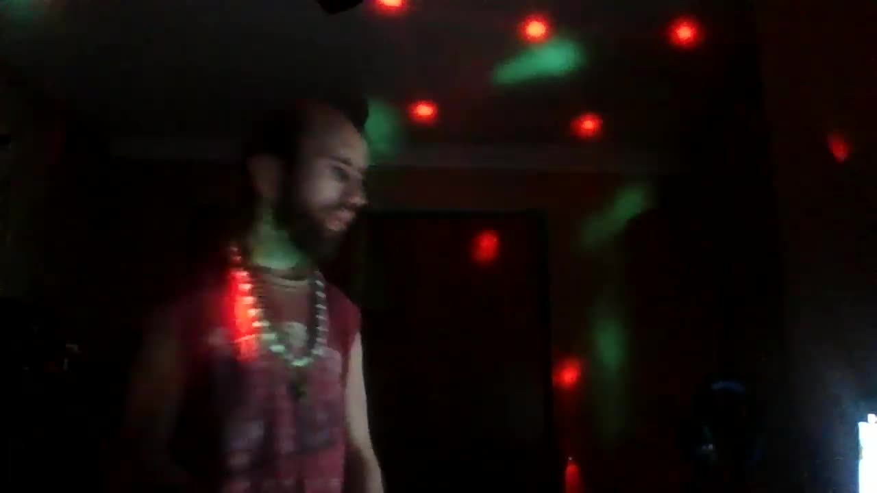 [Cyraxx Youtube 2021-12-26] EFF THE MAINSTREAM