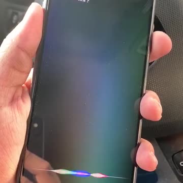 Siri is so jeaulous of Alexa