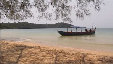 Cambodia កម្ពុជា, Preah Sihanouk ក្រុងព្រះសីហនុ - island beach panorama - 2015-03