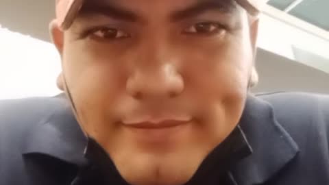 Hay gente que habla a tus espaldas y de frente te saludan