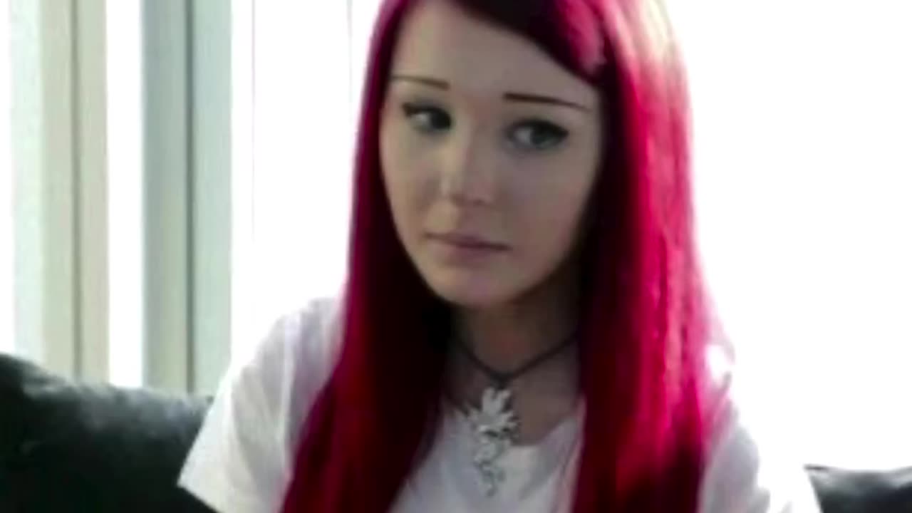 The Doll Transformation: Girls into Living Dolls