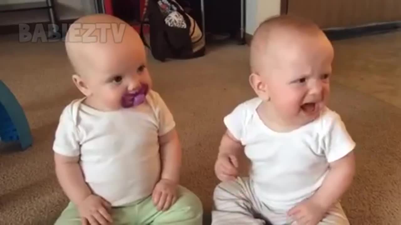 1minute funny baby video