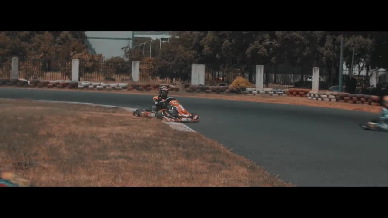 racing scene