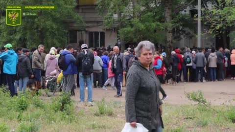 Humanitární pomoc z Ruska v osvobozeném městě Rubežnoje