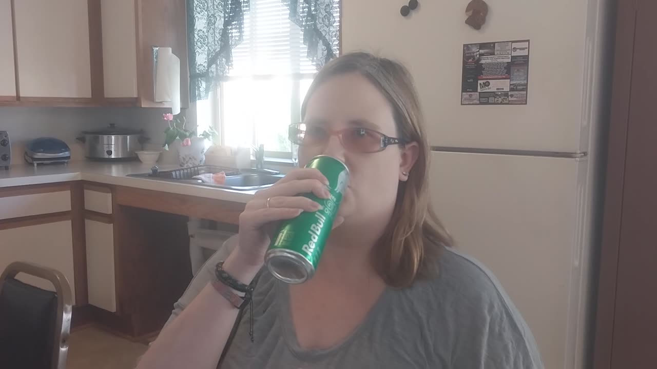 Reaction To Red Bull Dragonfruit Energy Drink