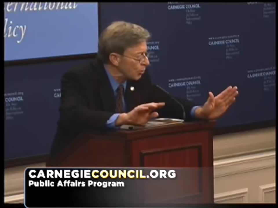 Stephen F. Cohen presents the topic on NATO expansion and the backstabbing tactics from America