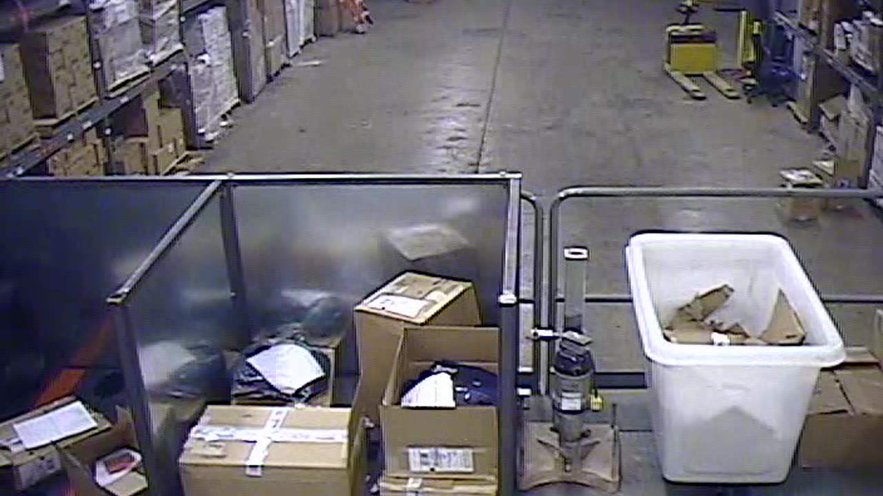 6016WHUGGALoadingDockWA12_2021-01-06_10h40min00s667ms.mp4