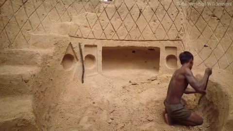 INTERESTING!!! This person built an underground house and a secret swimming pool inside