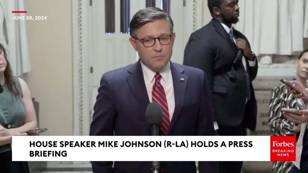 BREAKING NEWS: Mike Johnson Hammers Joe Biden After Presidential Debate