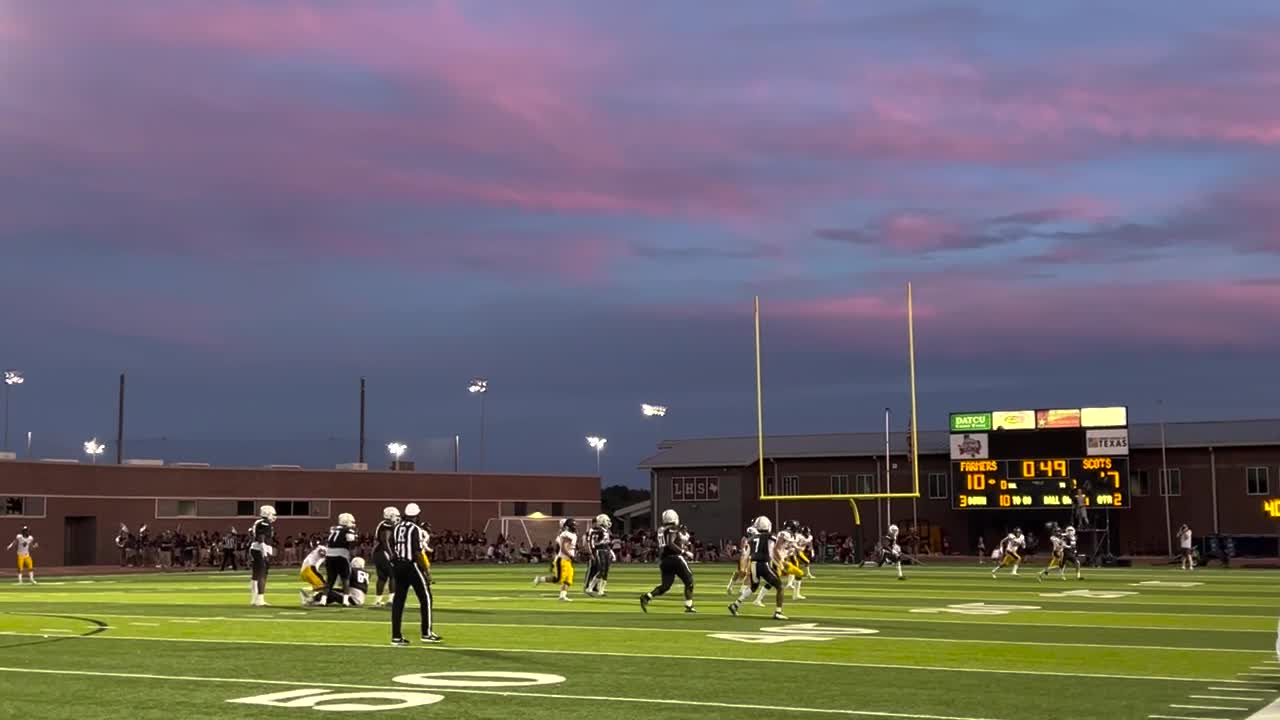 Highland Park Defeats Lewisville 31-17 in Week 2