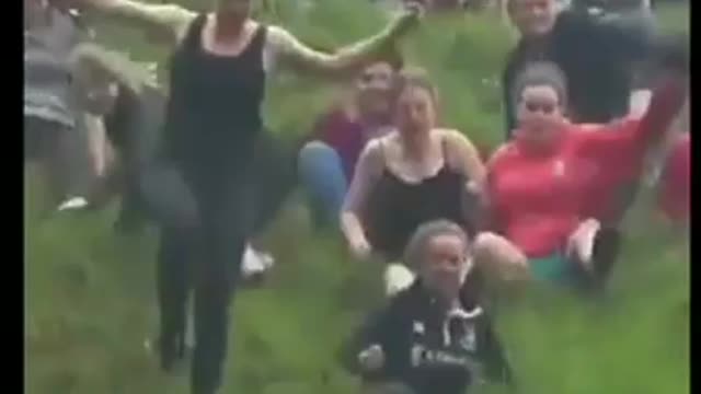 Video Remix. Run, Fall and Bounce 1.