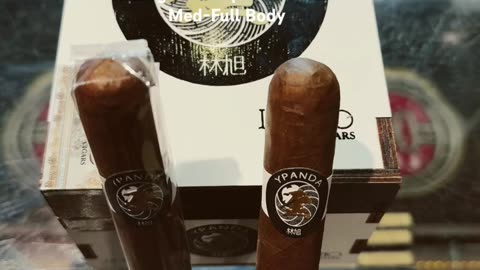 Luciano Y Panda 6x52 Toro #Shorts #Cigars #Short #Cigar #CigarOfTheDay #SNTB