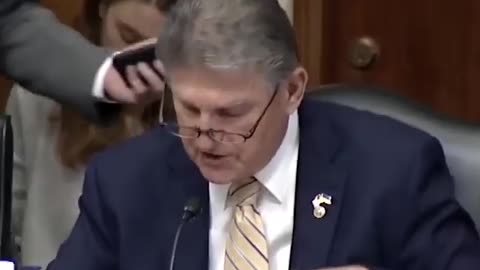 THE DAM IS BREAKING: Joe Manchin Is Now PUBLICLY Trashing Joe Biden