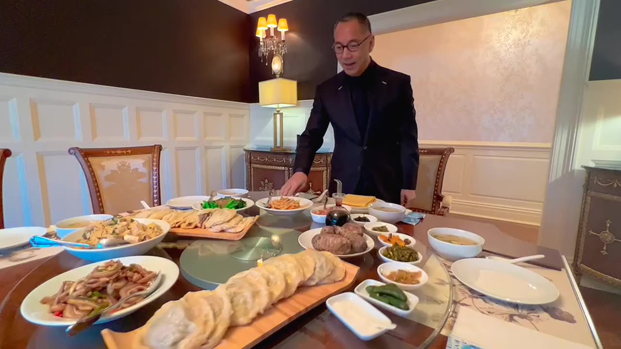 20220227 肉窝饼来了吃饭饭喽