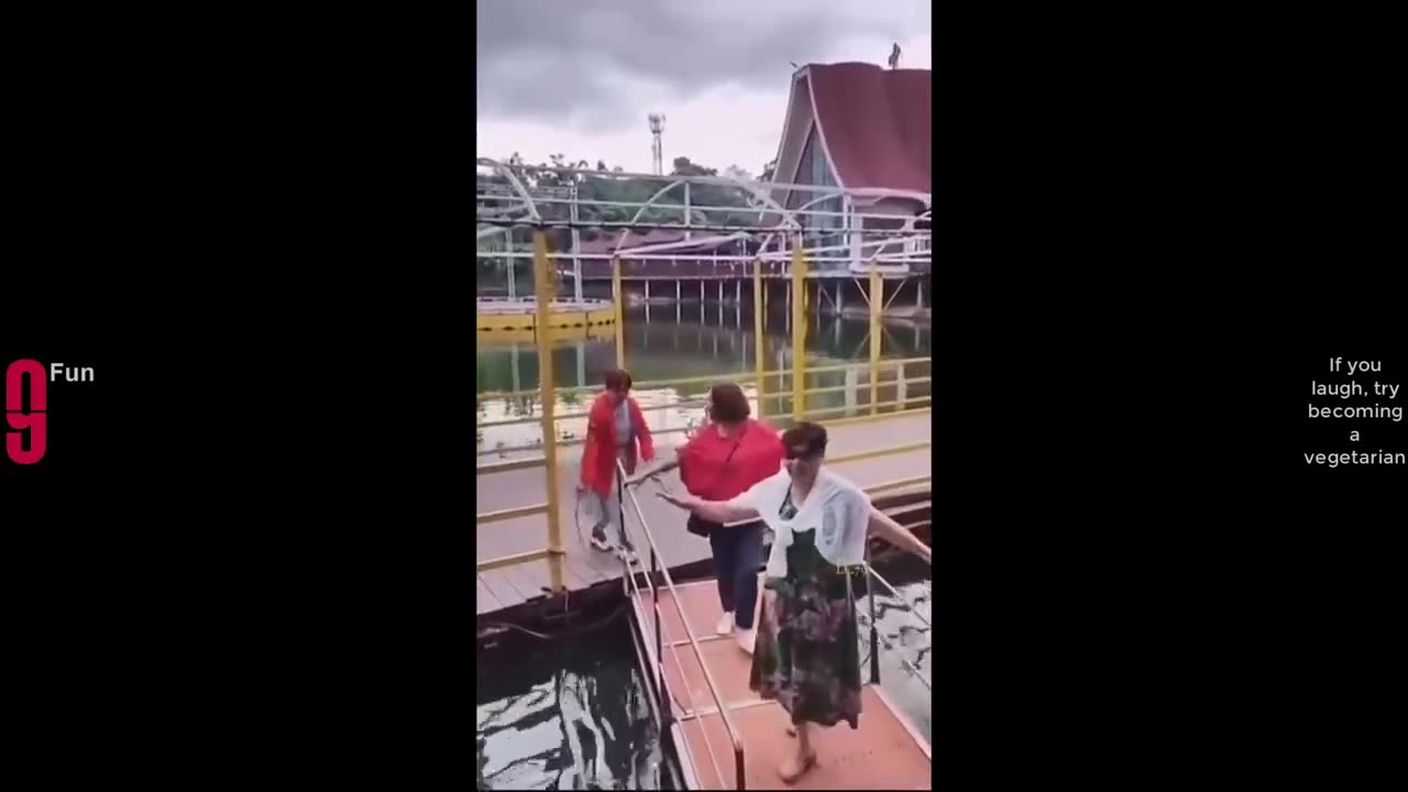 Try not to laugh coz i can't!!!😂😂😂