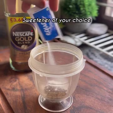 "Iced Delights: Crafting a Refreshing and Nourishing Cup of Healthy Coffee"