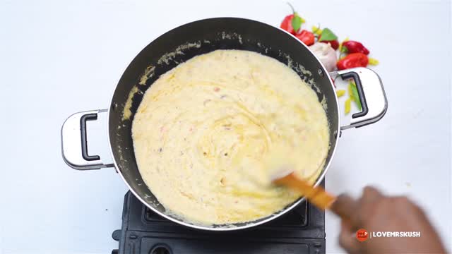 Shrimp Pasta Alfredo: No heavy cream required