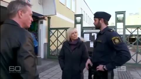 ▶ EXTRAIT-RQ + LIENS parus (18 sept 22) : Migrants attack 60 minutes crew in Sweden
