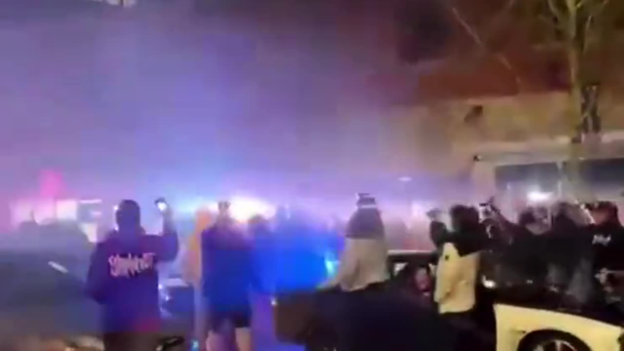 Rioters Block Police Vehicle And Find Out