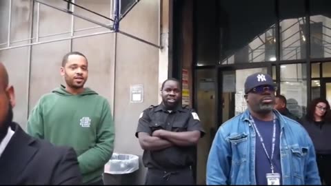 NYC - Man reads the riot act to order followers trying to stop him from recording invader shelter