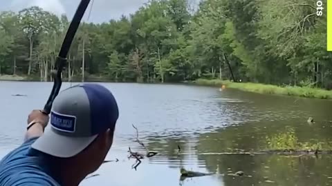 No way he tried that 🤯🏹