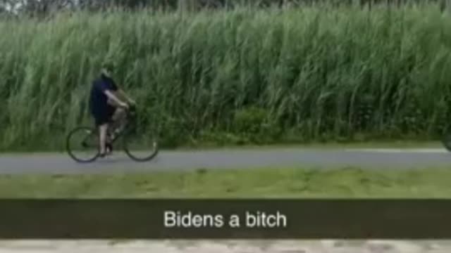 Man Heckles Joe Biden During Bike Ride in Delaware: 'Hey, Where Your F***ing Training Wheels At?'