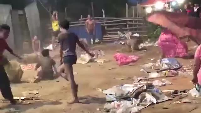 Wow..EDM With Slum Residents!