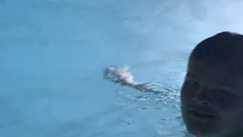 Slow-mode swimming fun Dominican