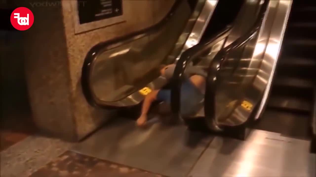 Escalator bomb aggregations recordings