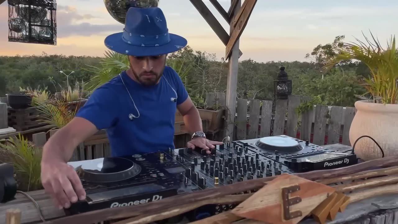 Matt Soriano Tulum Afro Tribal House Mix