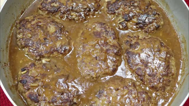 Easy Salisbury Steak Recipe | MOLCS Easy Recipes