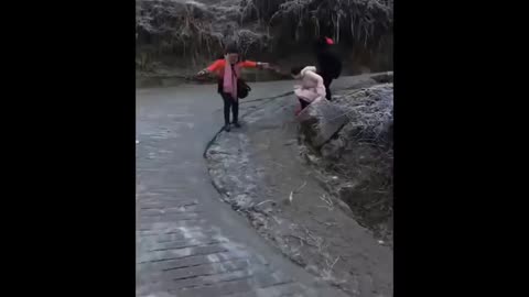 TOP 10 FUNNIEST VIDEOS CAUGHT ON CAM 2019
