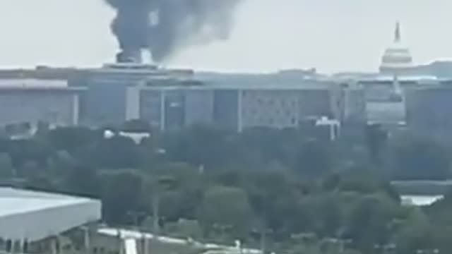 Washington DC Building ON FIRE